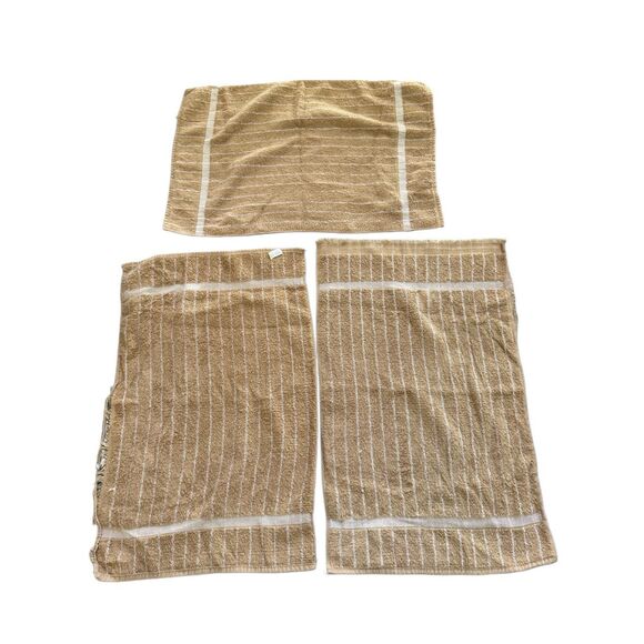 Mary’s vintage 70s tan bath & hand towel matching set bathroom textured cotton - Picture 1 of 5